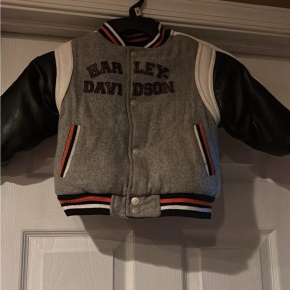 Harley-DavidsonReversible Gray and Black Jacket with Red Accents